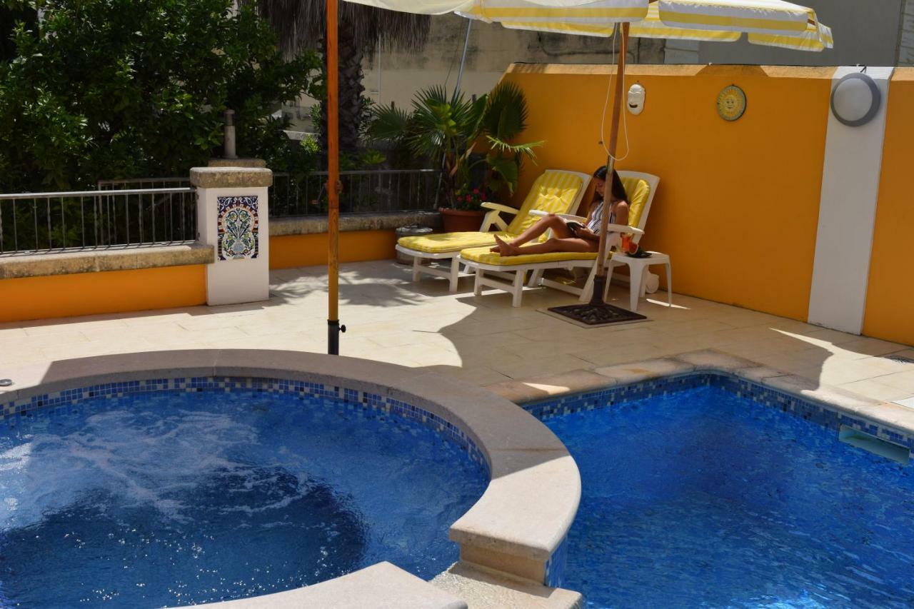 Central Villa Flatlet With Pool - Free Parking And Wifi Lija Exterior photo